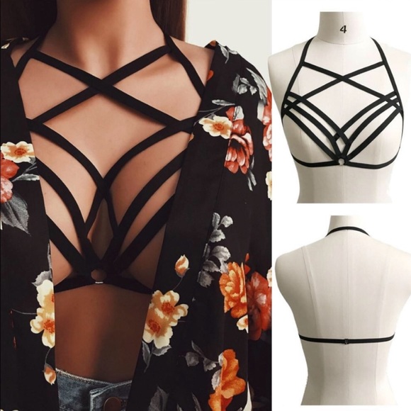 Sexy Strappy Cage Bralette in Black Brand New - Picture 3 of 3